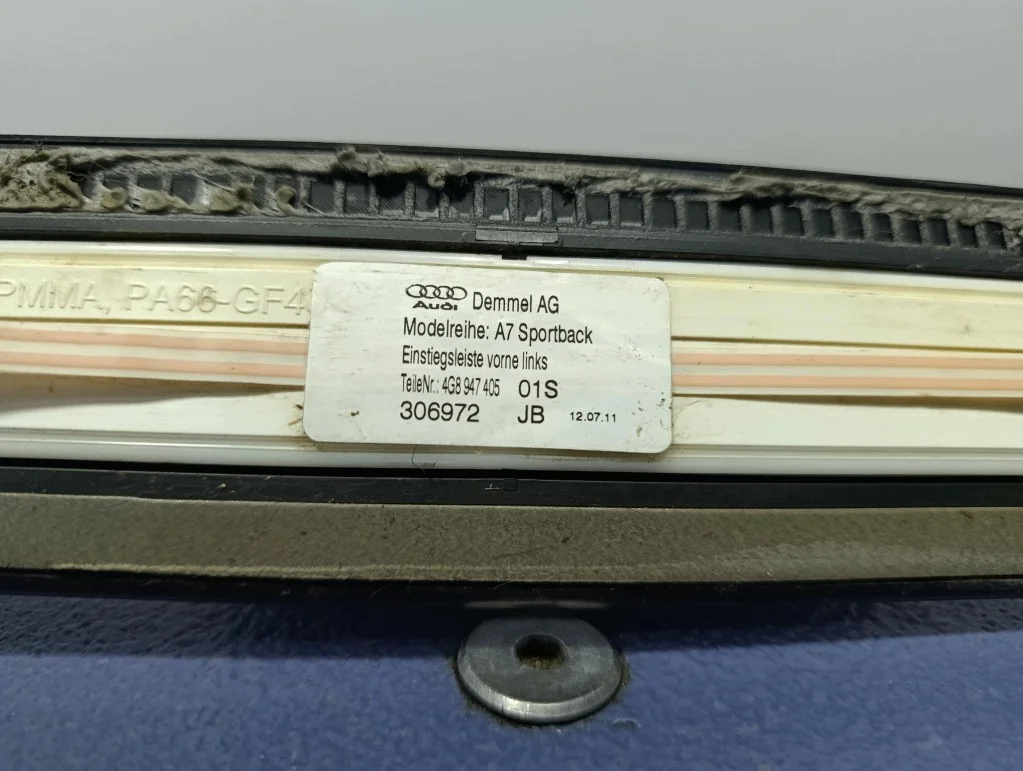 Audi A7 C7 4G tröskellist vänster fram image 3
