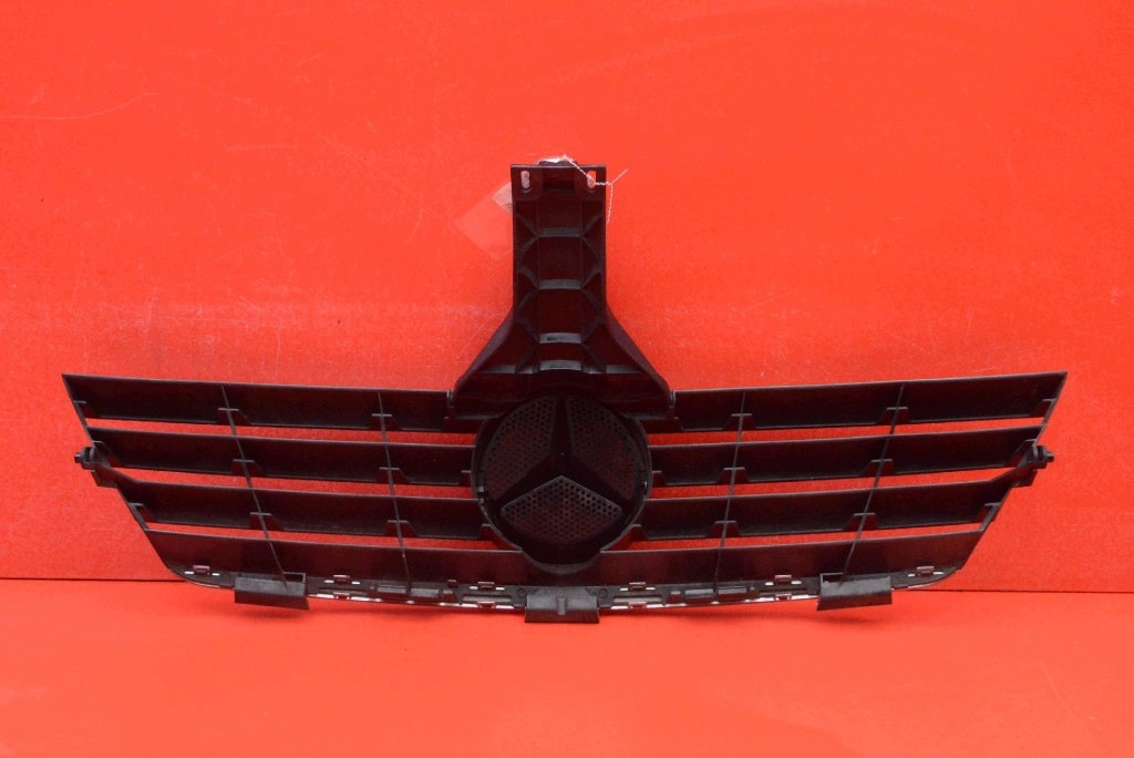 Kühlergrill Silber Mercedes C-Klasse CL203 W203 image 4