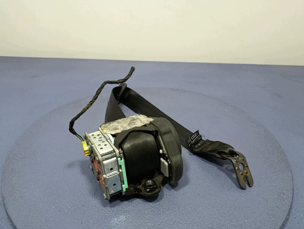 Audi A7 C7 Säkerhetsbälte Vänster Bak image 3