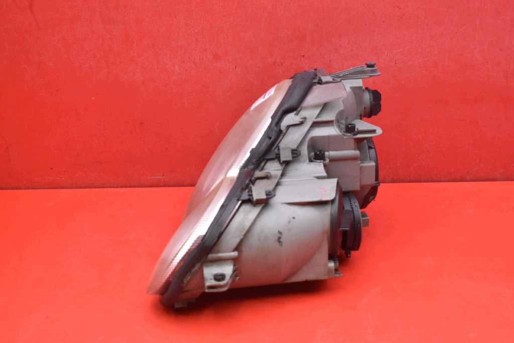 Mercedes C-Class CL203 W203 Headlight Right Used