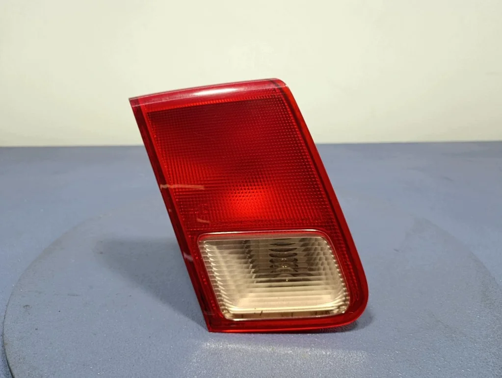 Honda Civic VII Sedan Left Inner Tail Light P0856L