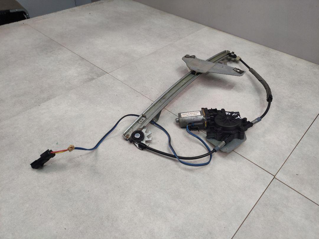 JEEP GRAND CHEROKEE WJ lasinnostin oikea etu
