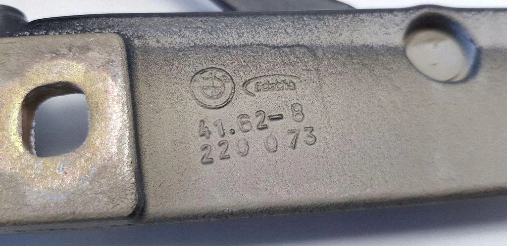 BMW E46 Sedan Trunk Lid Hinge Actuator Used image 3