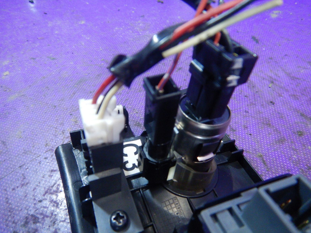 Panel interruptor Renault Koleos I 08-11 image 3