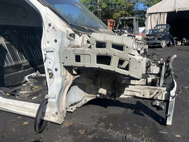Fiat Doblo 263 Front Right Quarter Panel image 2