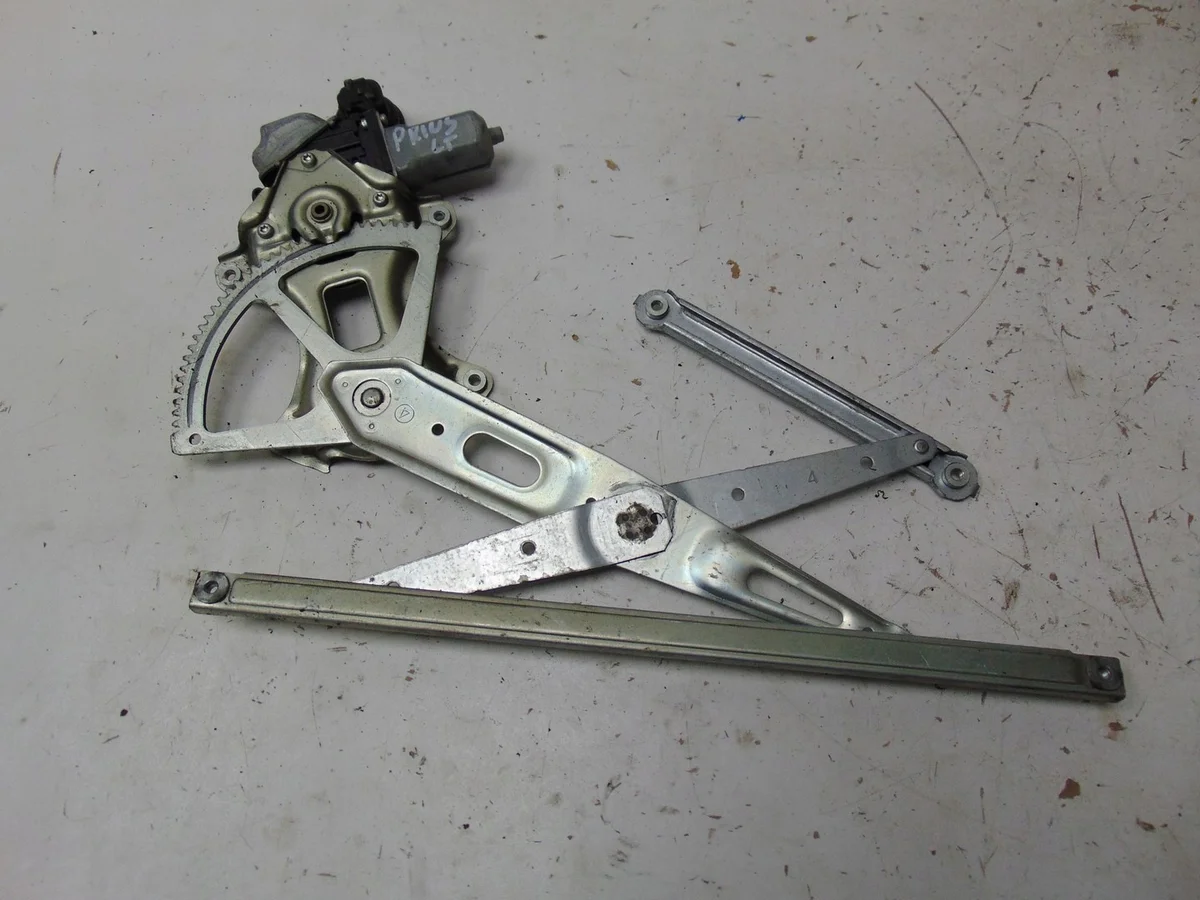 Fensterheber Links Hinten Toyota Prius III image 3