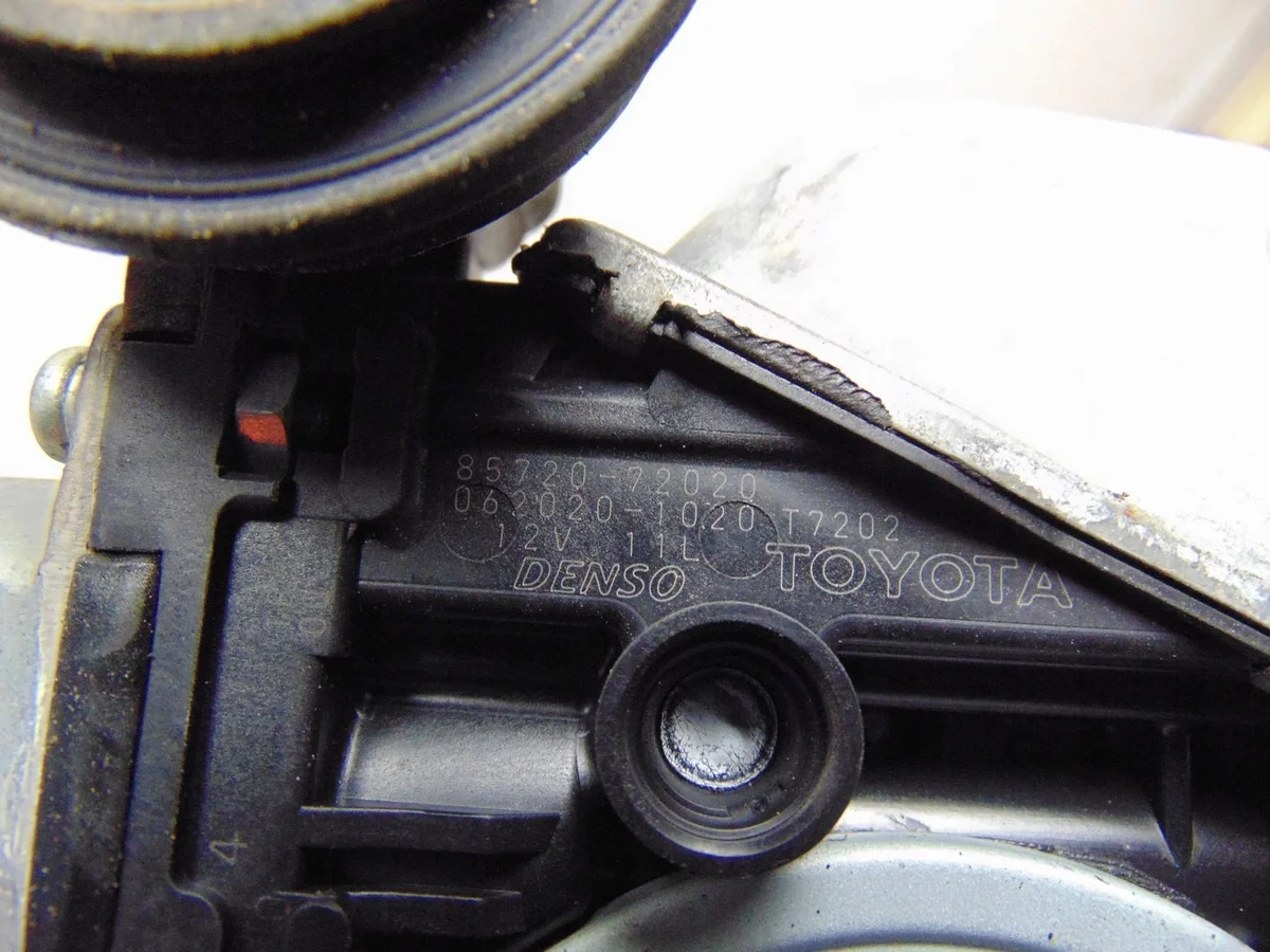 Fensterheber Links Hinten Toyota Prius III image 7