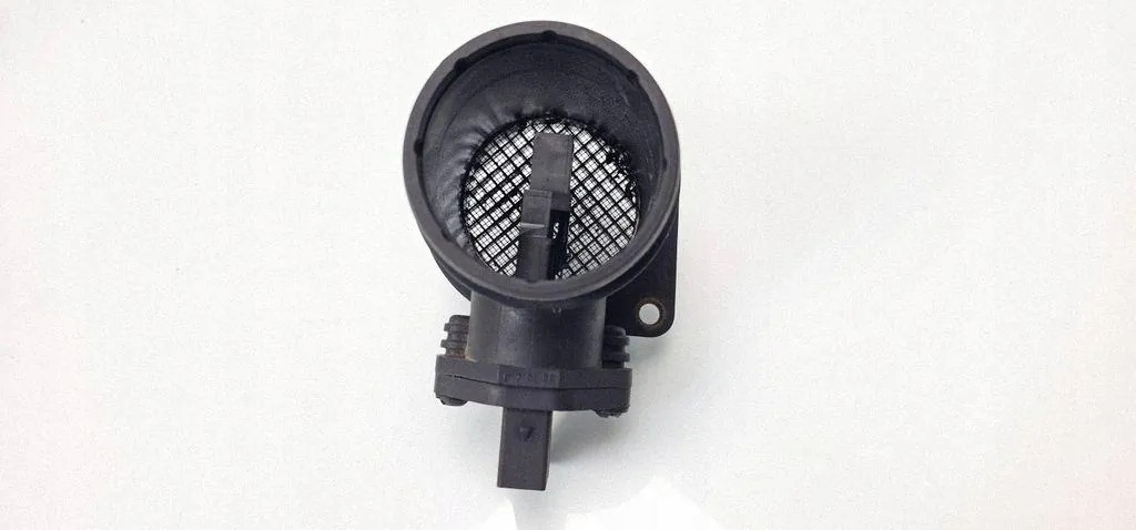 Débitmètre Audi A3 1.9 TDI AHF 110CV image 3
