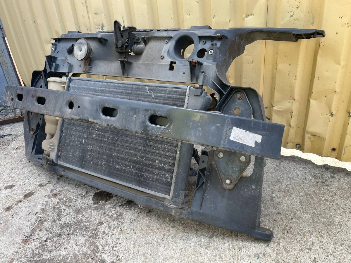 Fiat Panda II Front Radiator Complete Used image 4