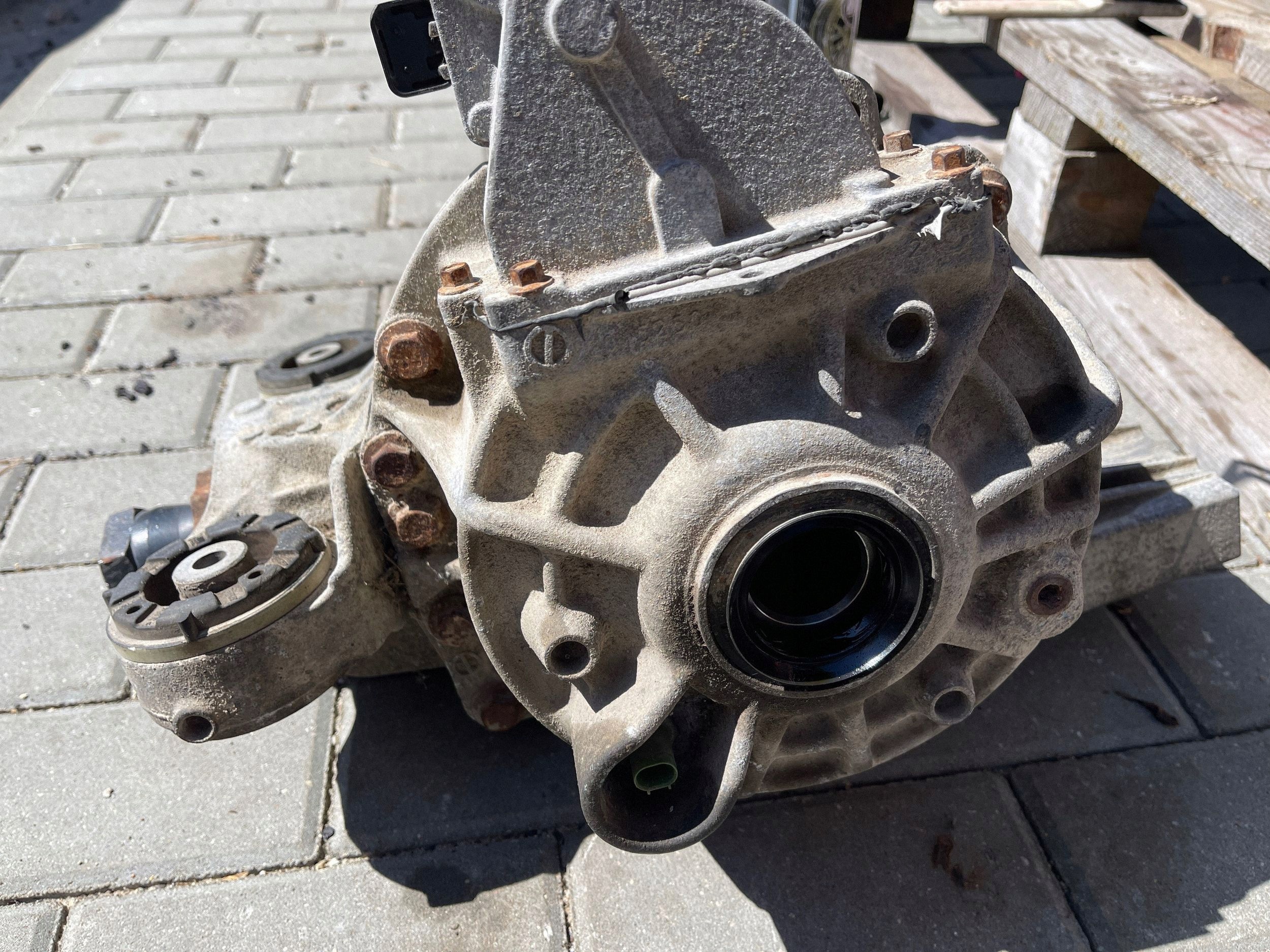 Réducteur arrière Land Rover L405 DPLA4A213EB image 3