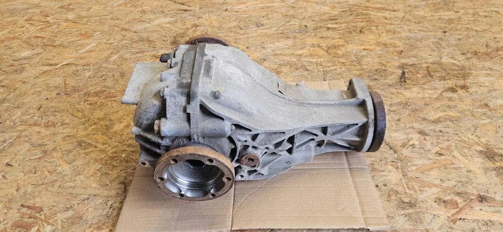 Audi A6 Allroad takareduktori 15500119 image 4