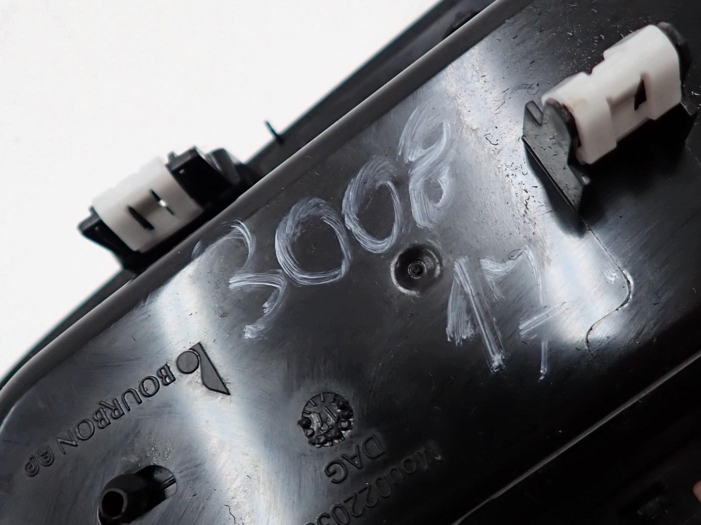 Panel Decorativo Start Stop Peugeot 3008 II image 8