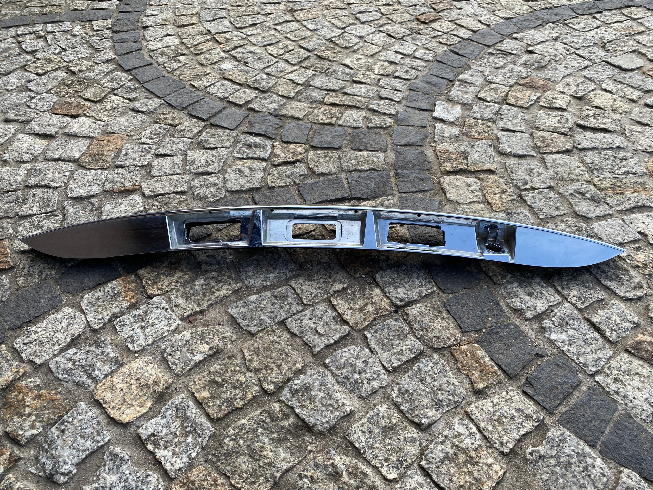 Chromleiste Heckklappe Renault Scenic III 848109523R image 8