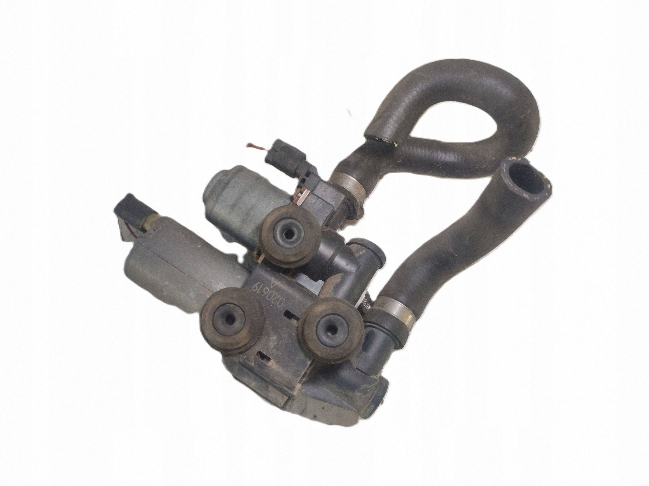 Heater Valve BMW X3 E83 64118369807 image 2