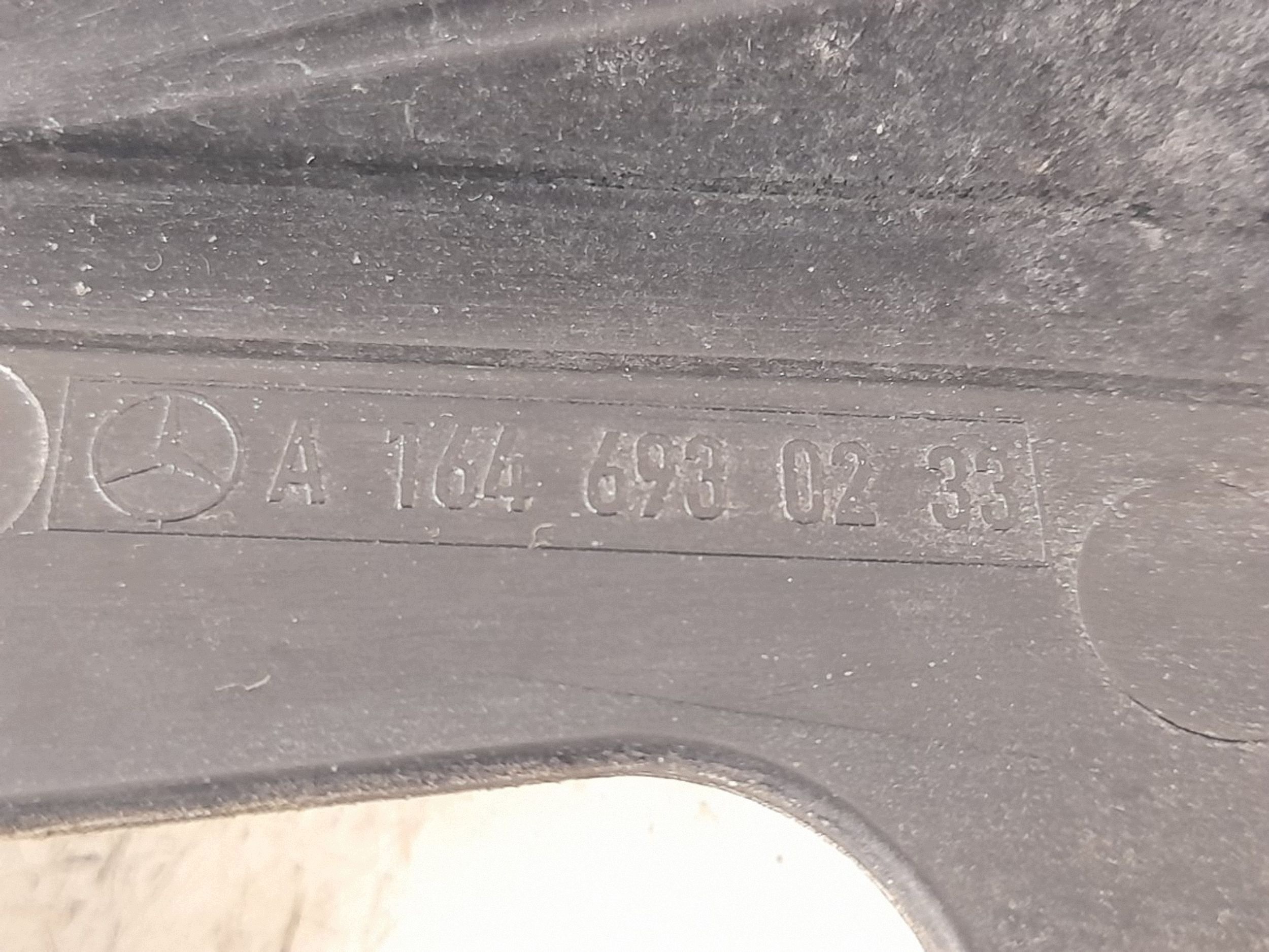Tiiviste Mercedes-Benz ML W164 Oikea image 5
