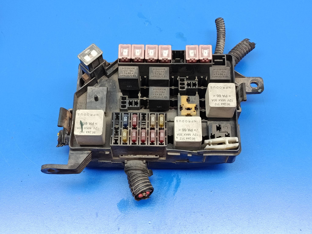 Caixa de Fusíveis Daewoo Lanos T100 1.5 16V