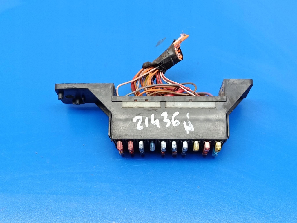 Daewoo Lanos T100 Fuse Box C-508623- image 6