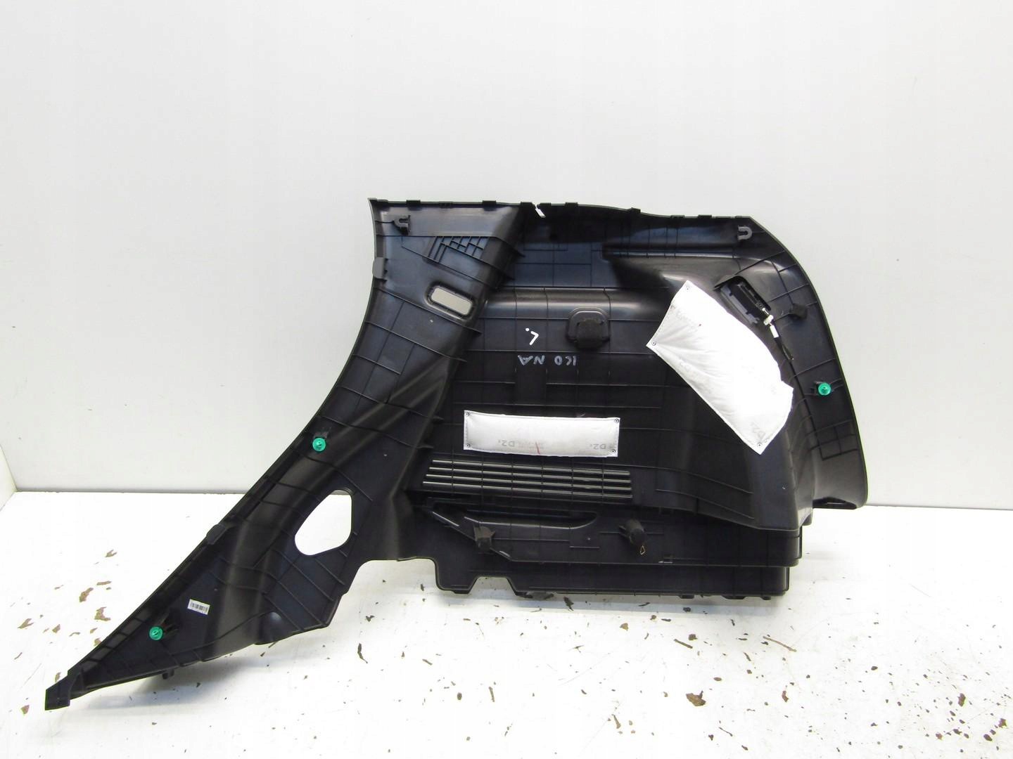 Hyundai Kona Panel Lateral Maletero Izquierdo image 3