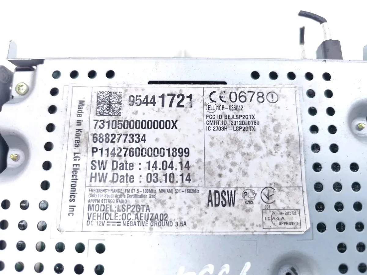 Rádio GPS Vauxhall Corsa 2014 Usado image 7