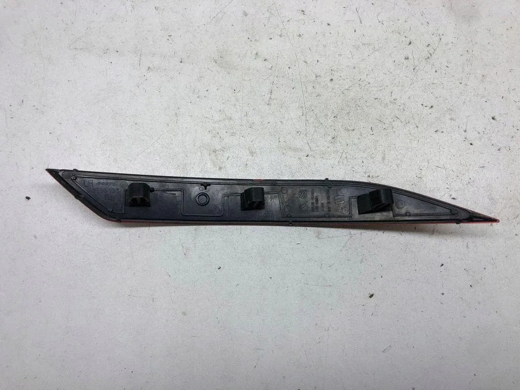 Rückstrahler Links SEAT Leon IV 5FE945105C