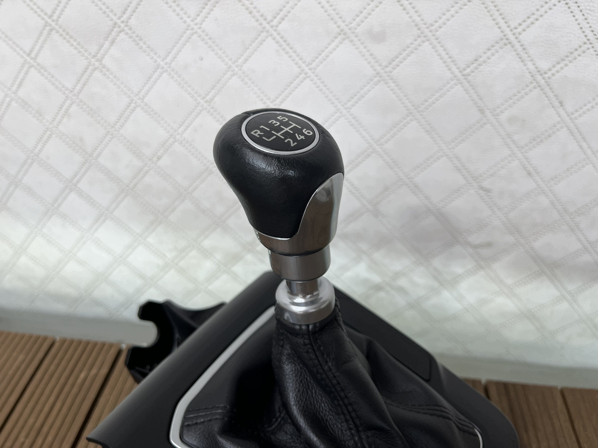 Palanca de cambios Ford Focus MK4 usada image 3