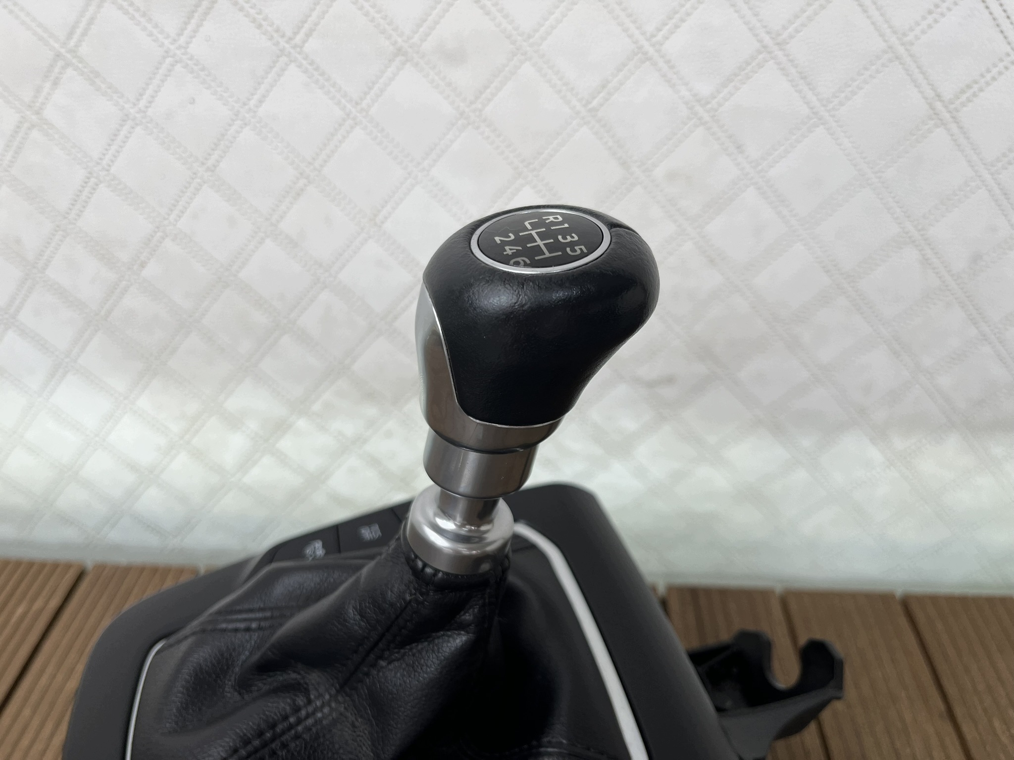Palanca de cambios Ford Focus MK4 usada image 6