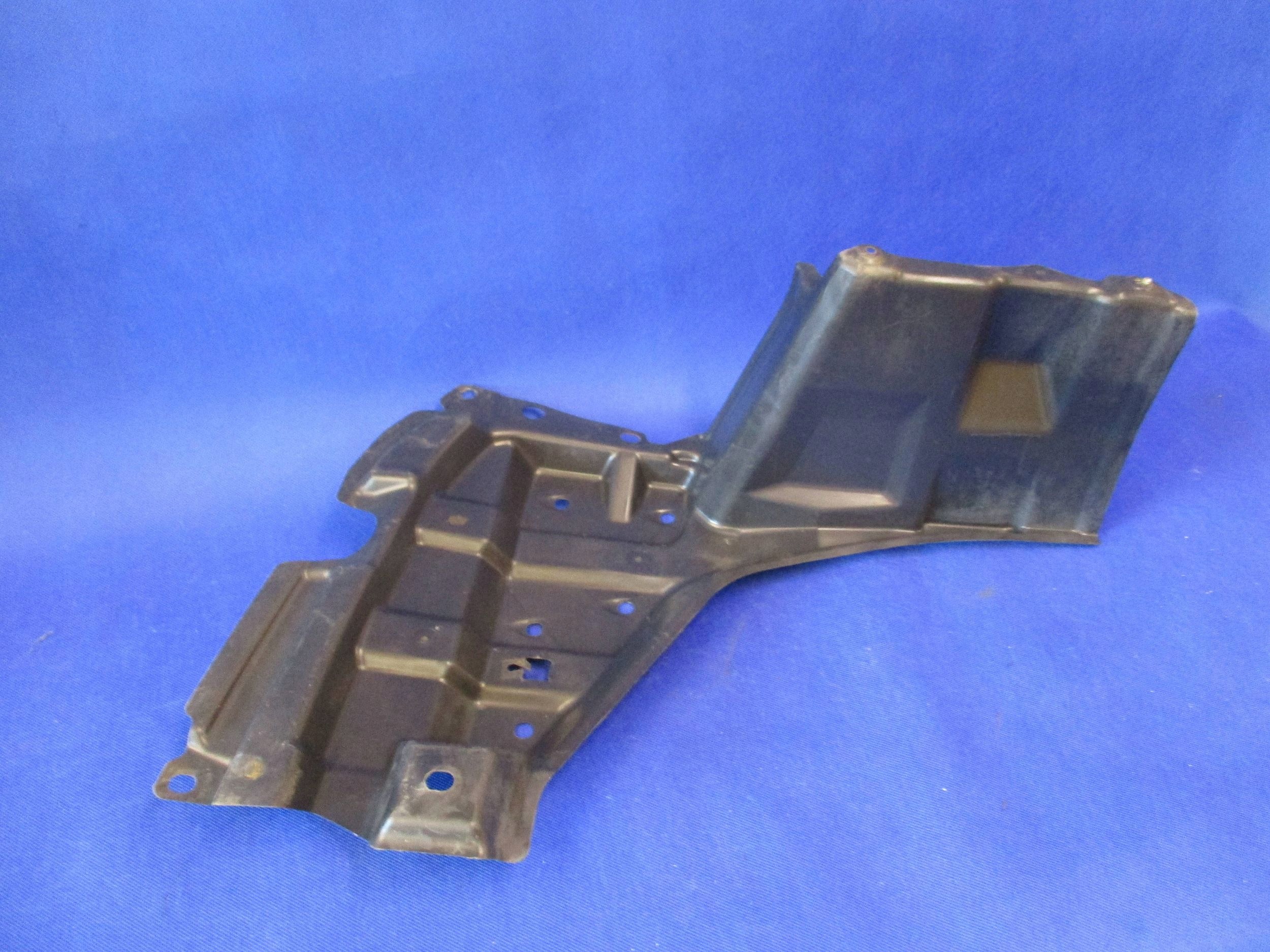 Toyota OE 51441-0D190 Cache Moteur image 2
