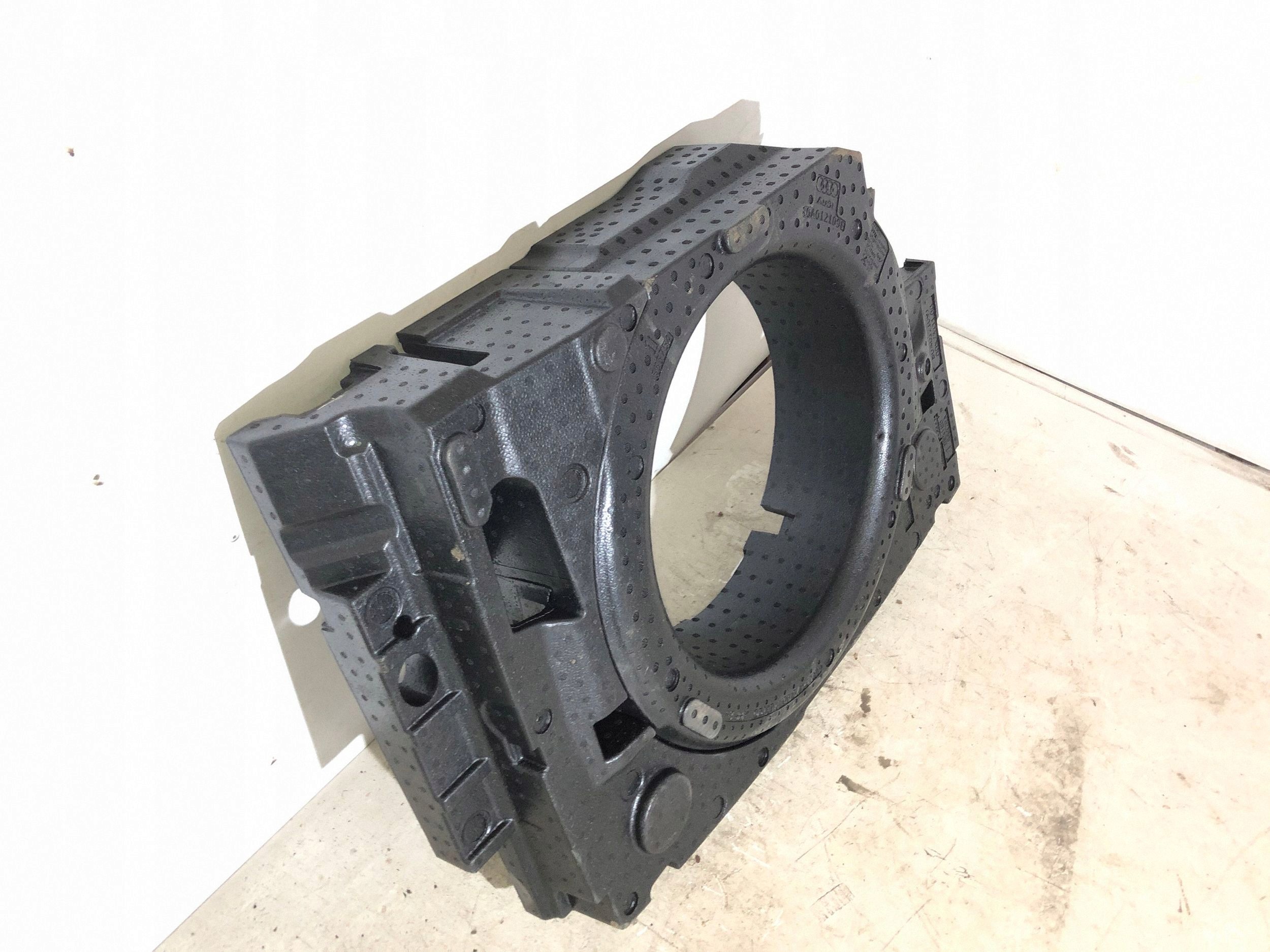 2024 Audi Q5 SQ5 Trunk Trim Element image 10