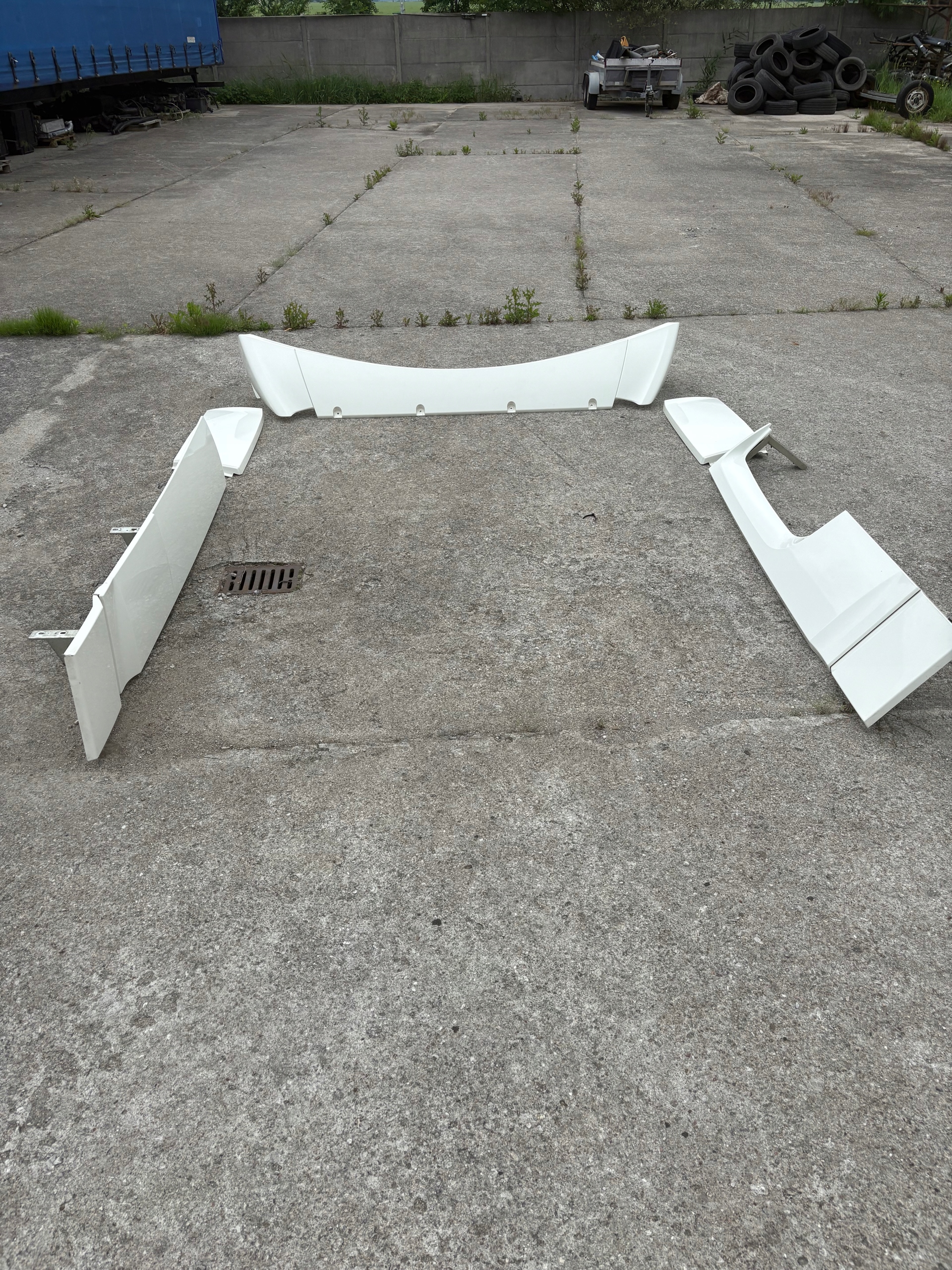 DAF XF 106 Spoiler Completo Usado image 2