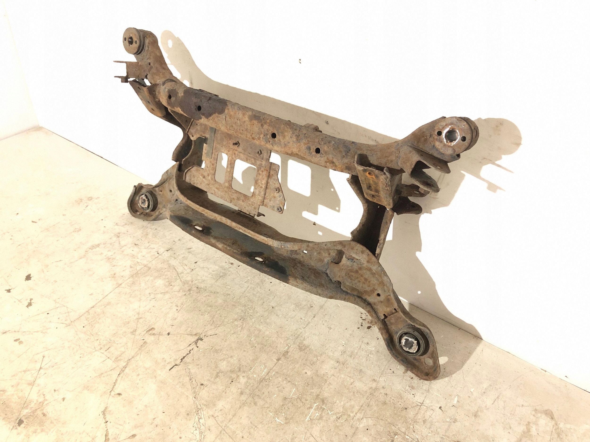 2008 Volvo V70 Rear Axle Beam Used