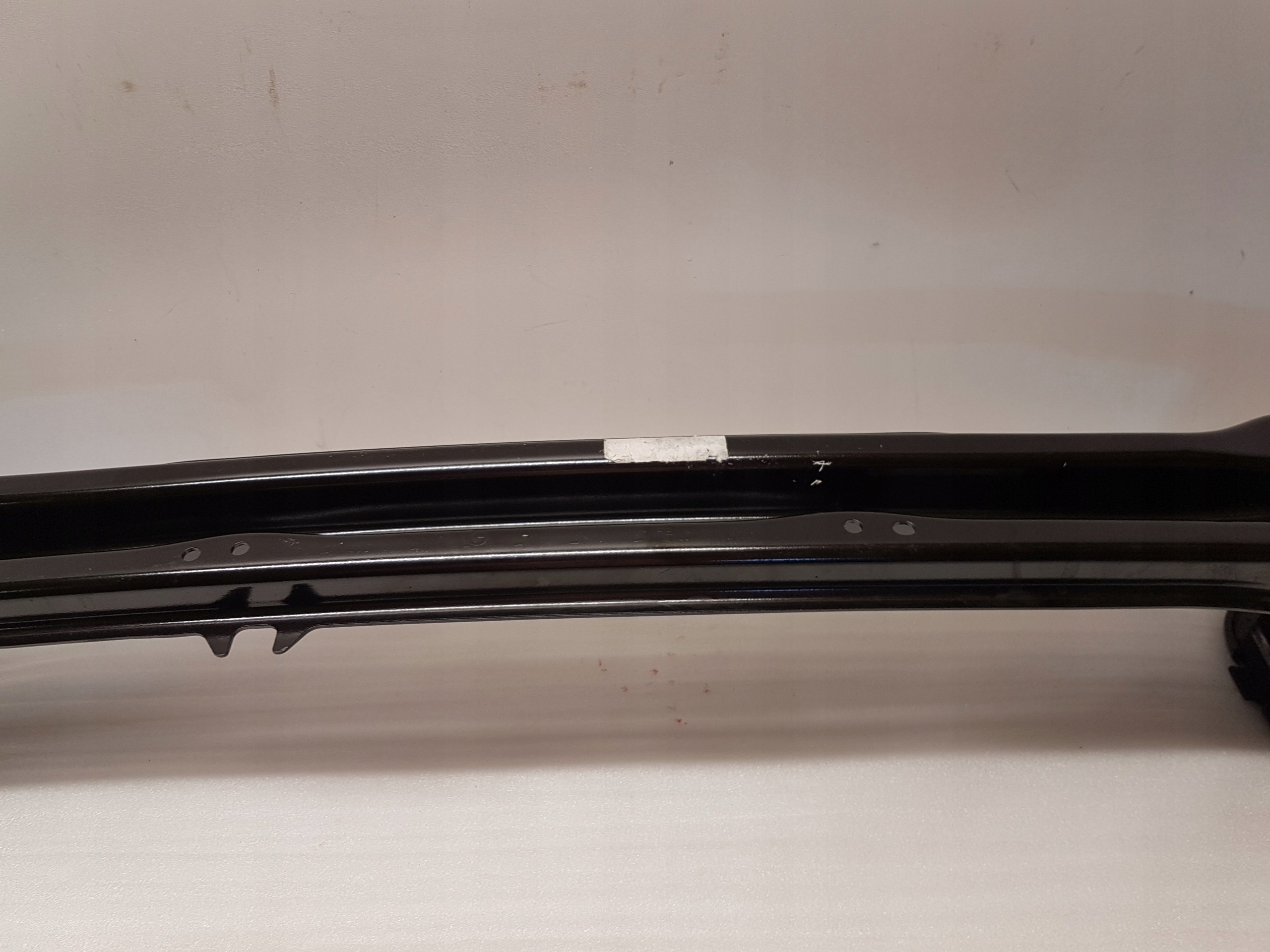 BMW M4 G82 Viga Parachoques Trasero OEM image 3