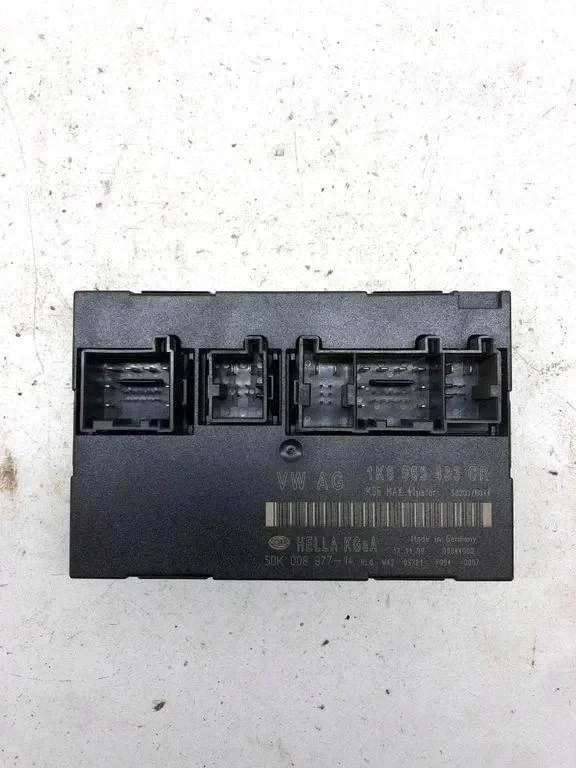 Module confort VW Golf V Variant 1K5