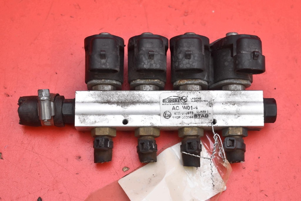 LPG Injector Rail AC W01-4 Gebruikt image 2