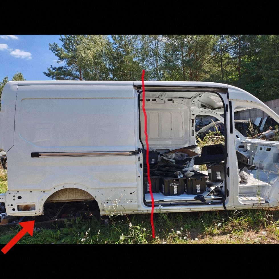 Ford Transit 2024 Oikea takahelma image 2
