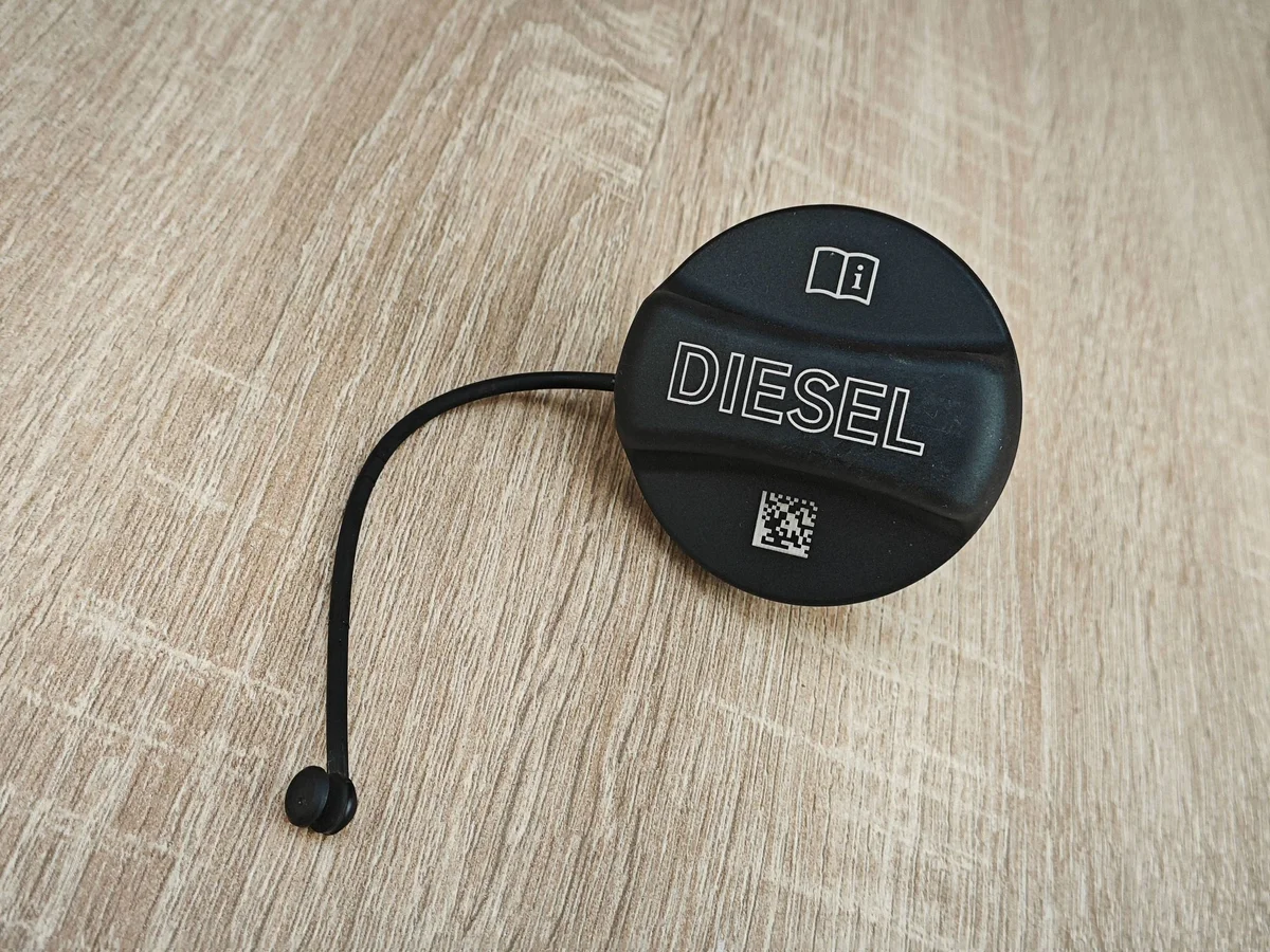 Bouchon réservoir diesel BMW 7482901