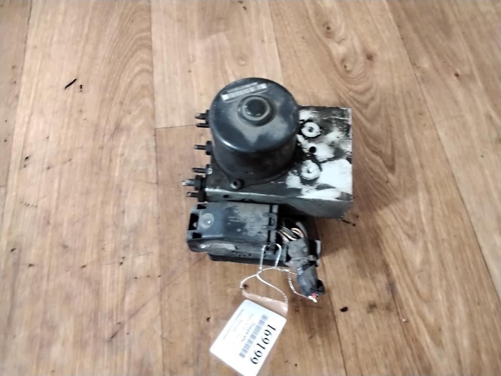 Volvo V70 II ABS-pomp 8619968 image 2