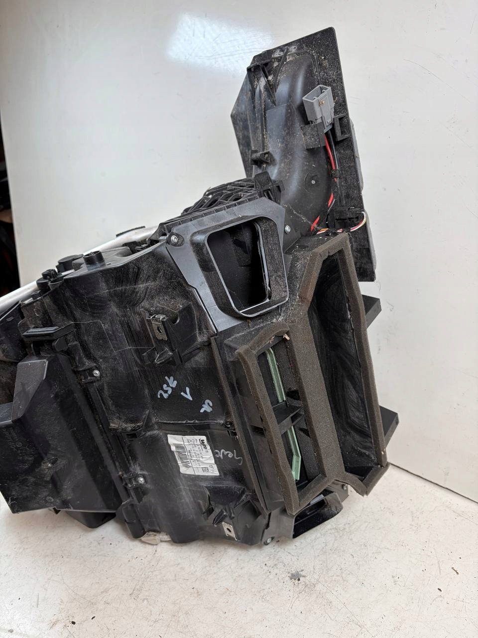 Radiateur RENAULT SCENIC IV 272709700R image 3