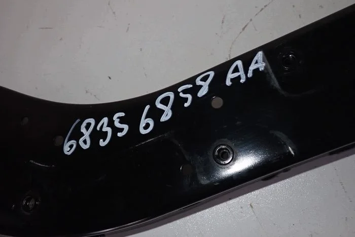 Alfa Romeo Stelvio etupaneeli 68356858AA image 4