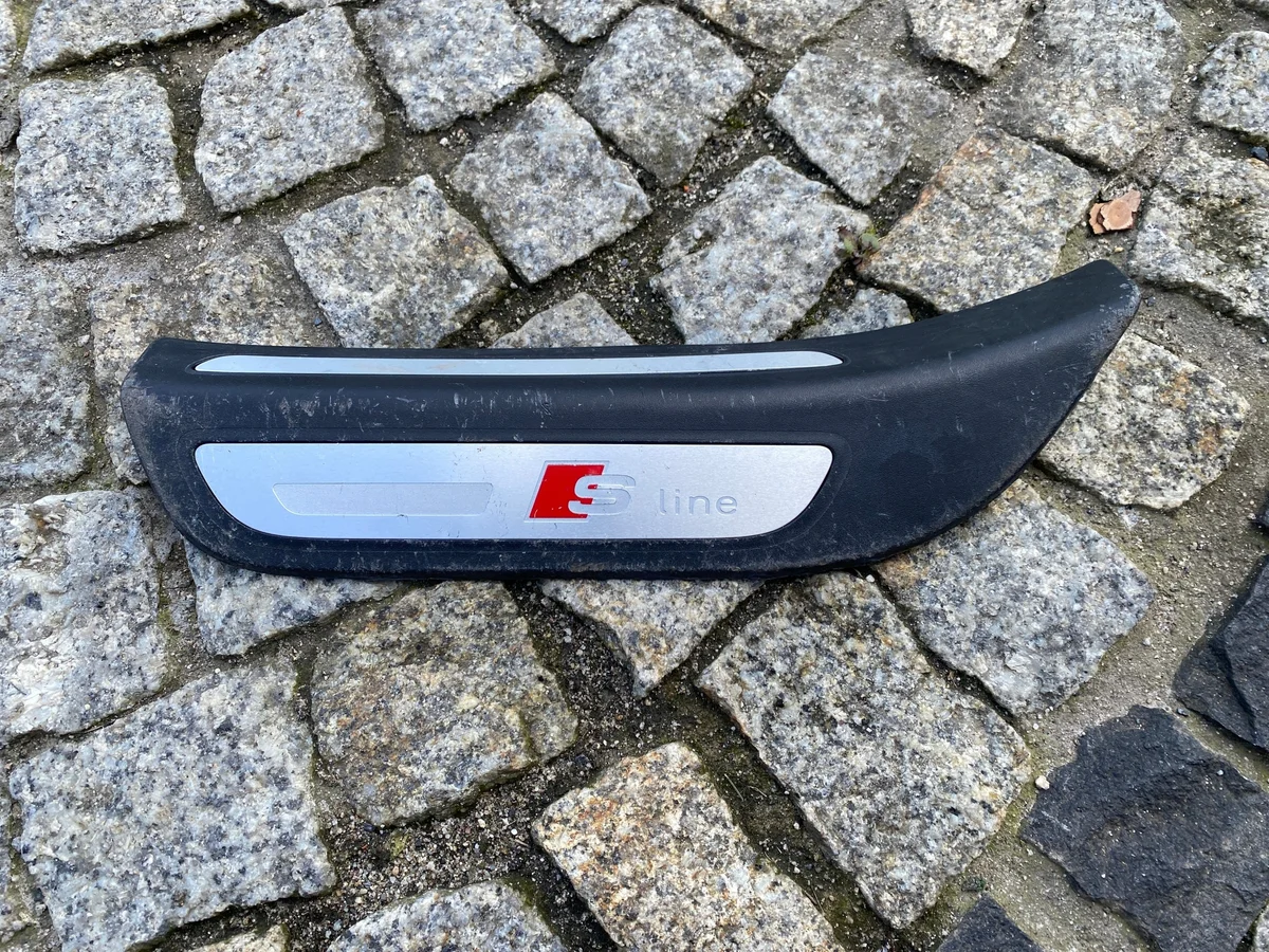 Schwellerleiste links hinten Audi Q5 8R 8R0853375