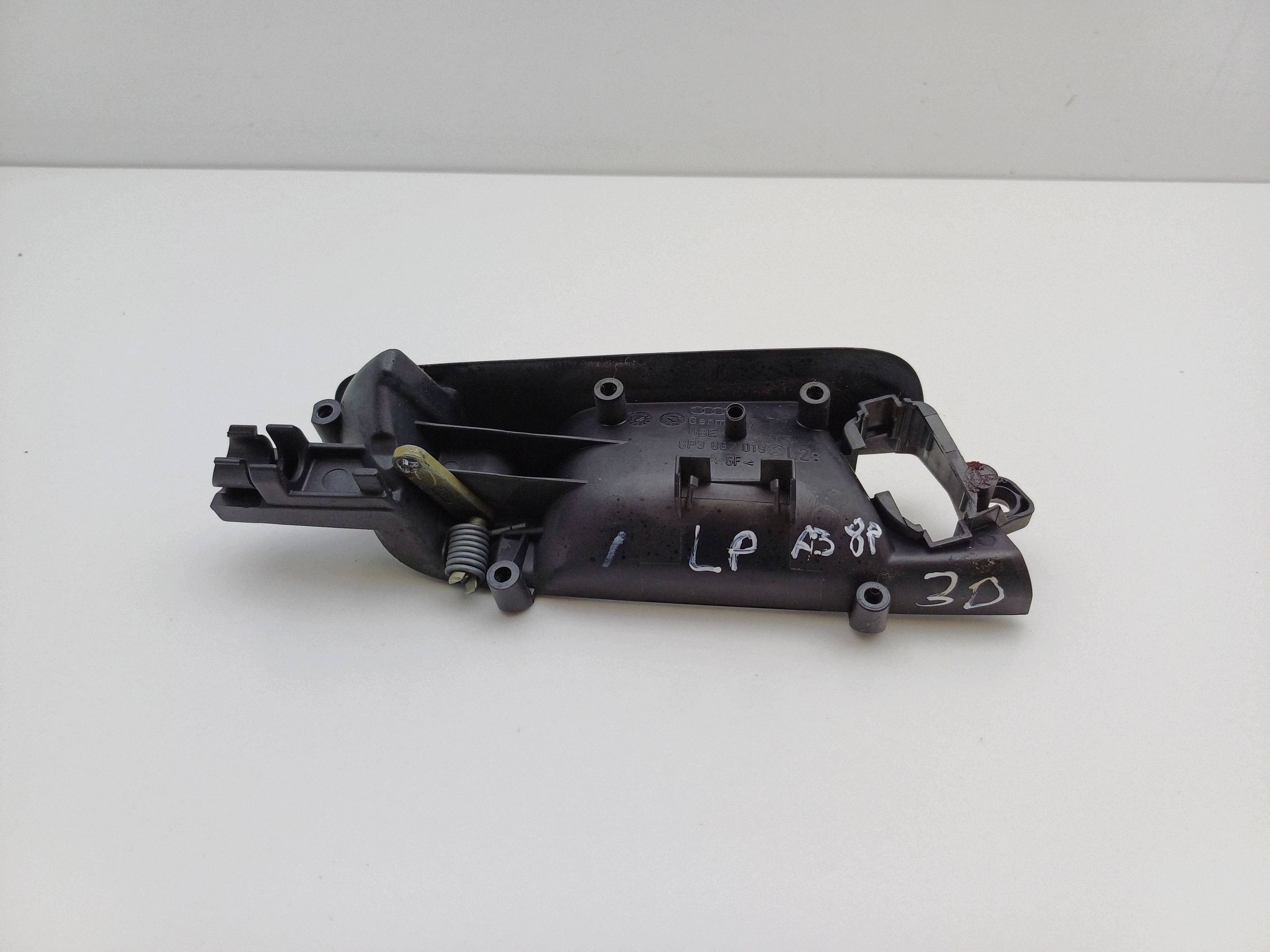 Audi A3 8P Interior Door Handle Left Front image 4