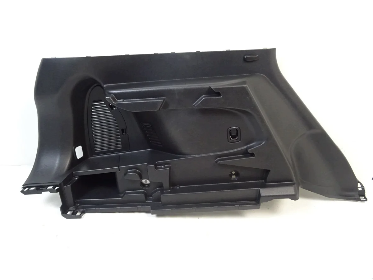 Nissan X-Trail T32 Habillage Coffre Gauche