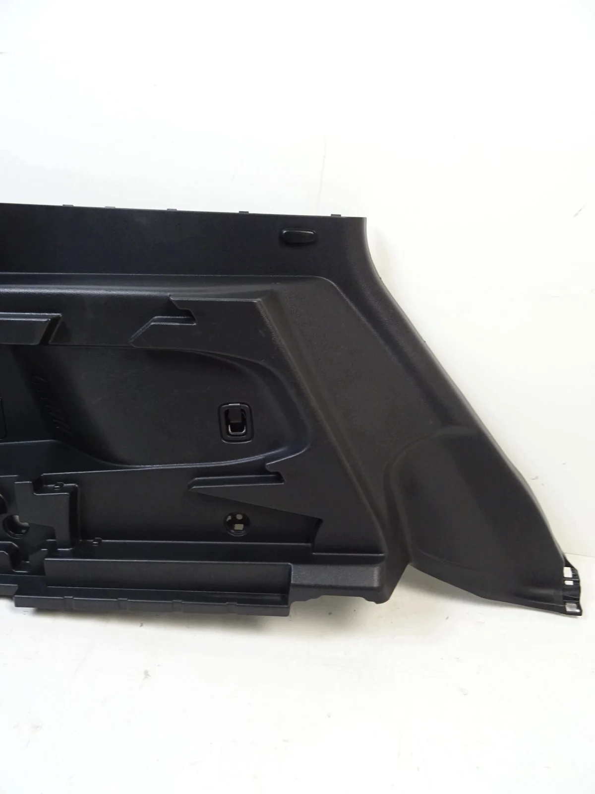 Nissan X-Trail T32 Painel Lateral Esquerdo Usado image 5