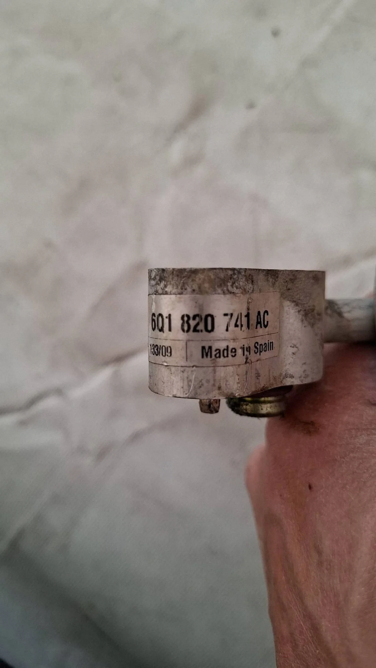 Ilmastointiputki Seat Ibiza III 6Q1820741AC
