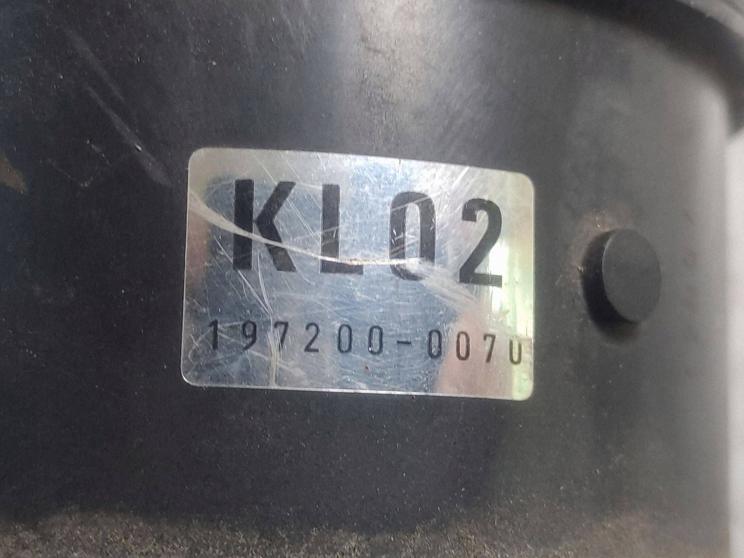 Ilmamassamittari Mazda MX-3 2.5B 1992
