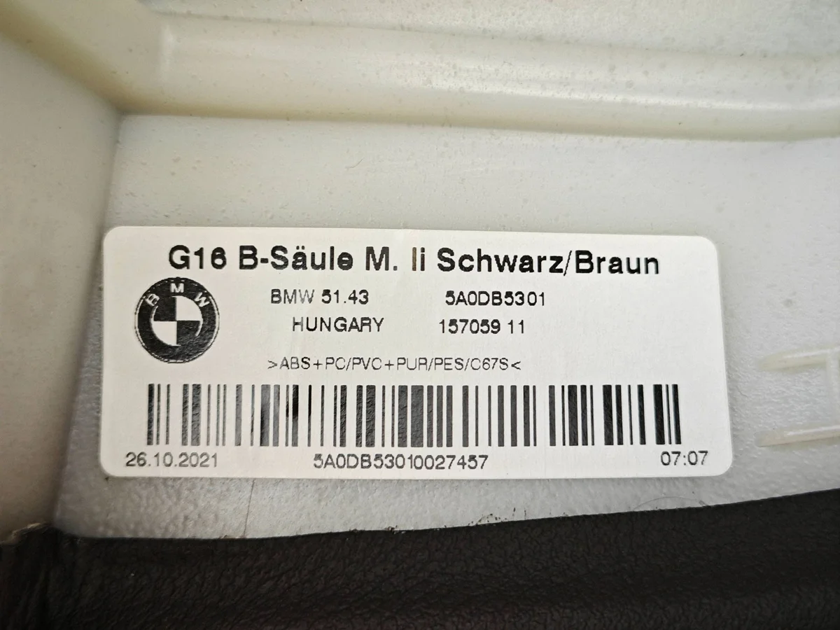 Cache montant B gauche BMW 8 G16 5A0DB53 image 9