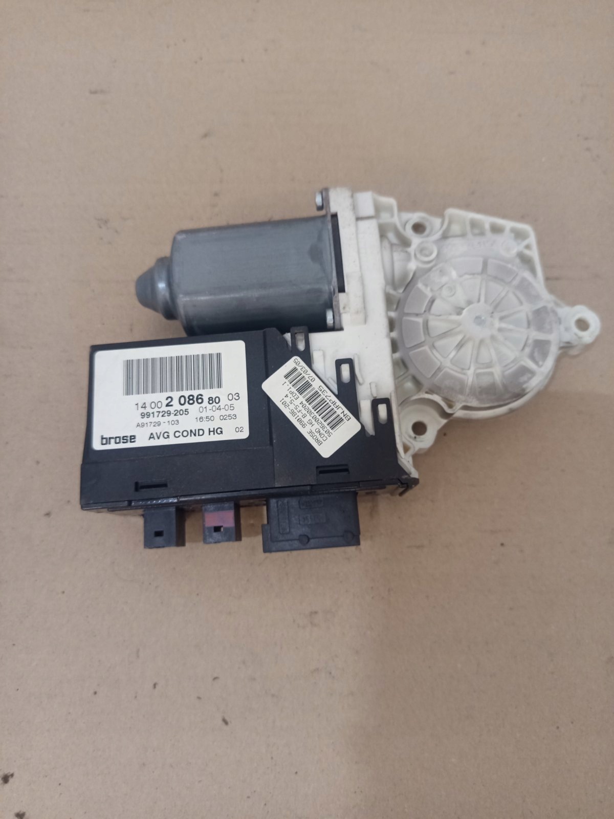 Citroen C8 vasen etuikkunan nostin 1400208680