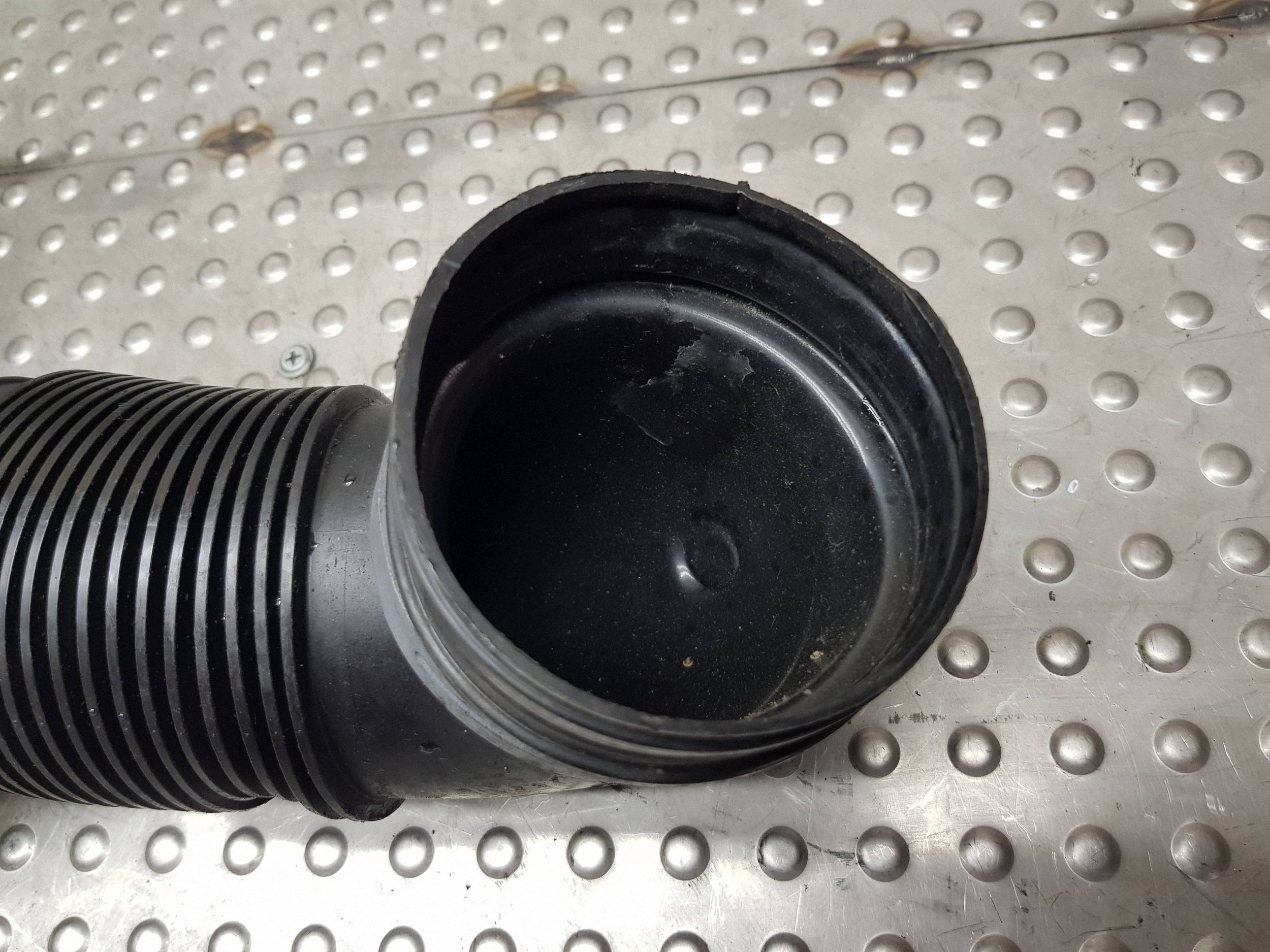 Luftschlauch 5N0129656 VW Tiguan I Q3 8U image 3