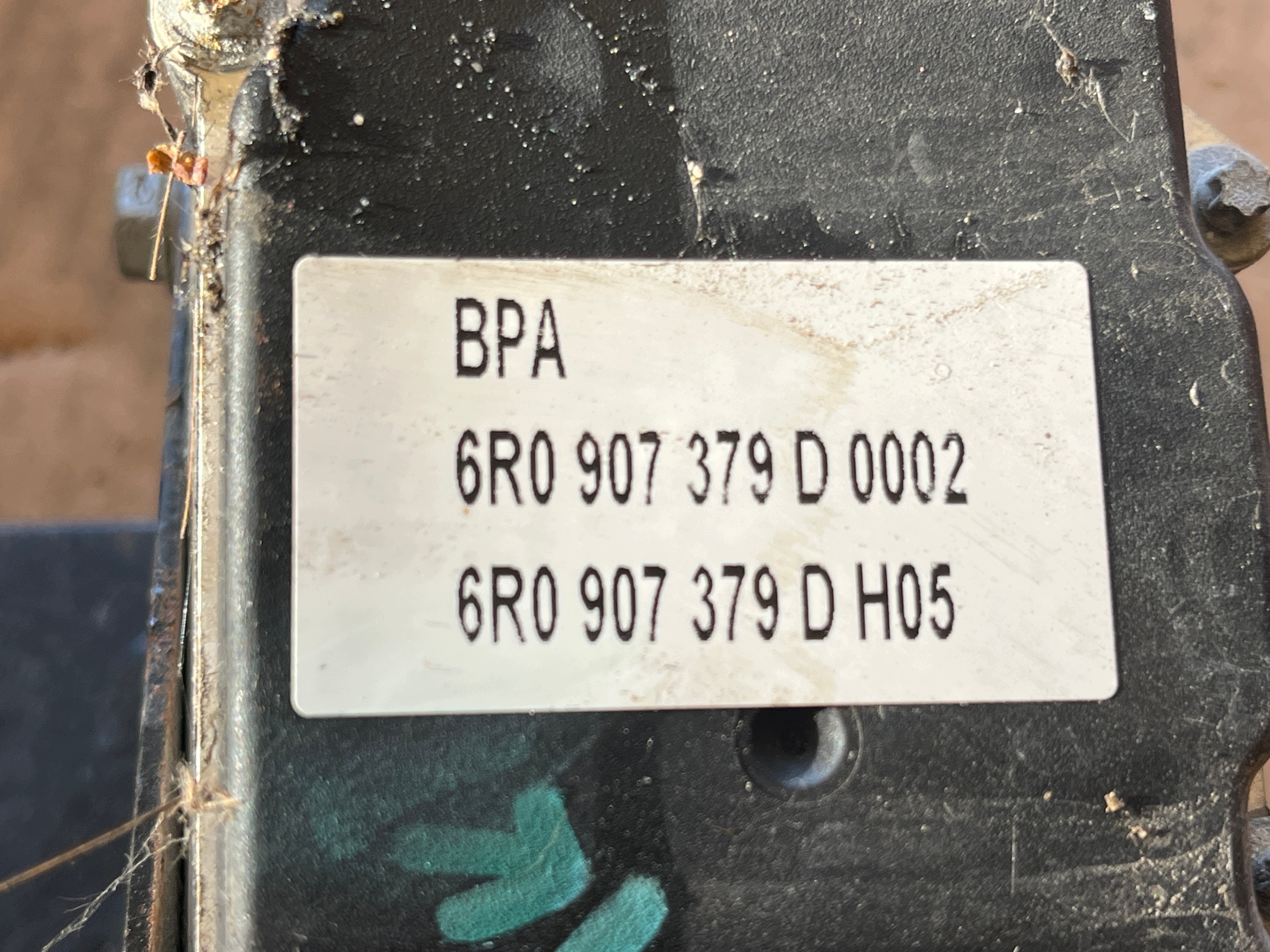 ABS-pumppu Skoda Praktik 1.4 TDI 6R0907379D
