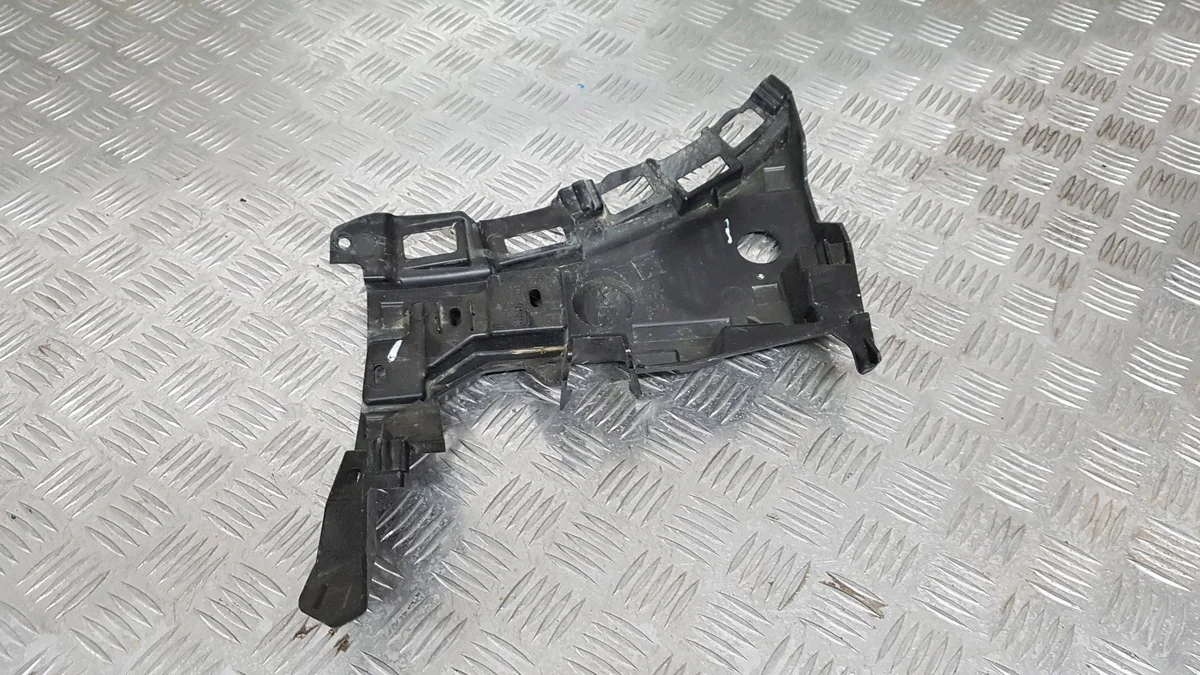 Peugeot 408 II Soporte Parachoques Izquierdo
