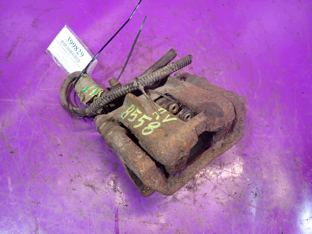 Étriér de frein Polonez Caro 1.6 77CV Droit